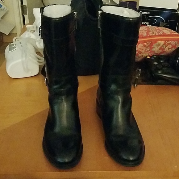NIB Black MK Boots - Picture 2 of 3